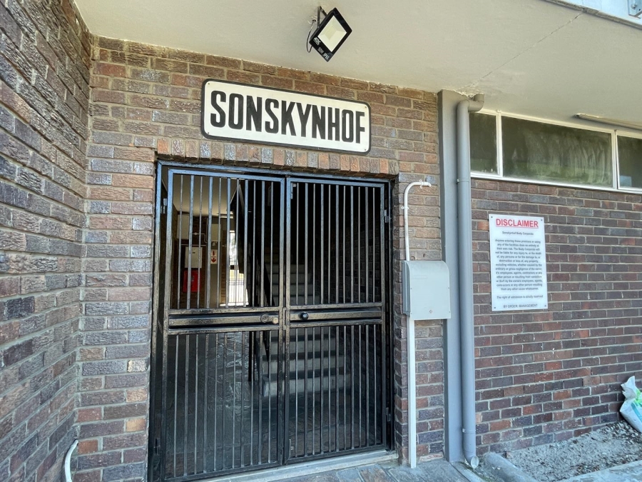 2 Bedroom Property for Sale in Chrismar Western Cape